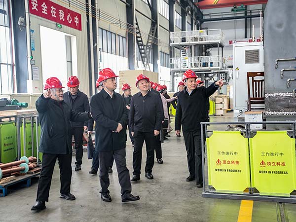 省直機關(guān)工委副書記湯立斌一行蒞臨頂立科技調(diào)研 (2).JPG 省直機關(guān)工委副書記湯立斌一行蒞臨頂立科技調(diào)研 (2).JPG