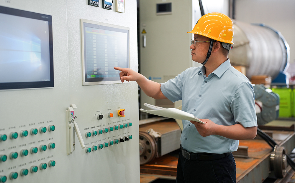 頂立科技胡祥龍博士榮獲“長沙市科技勞?！睒s譽稱號